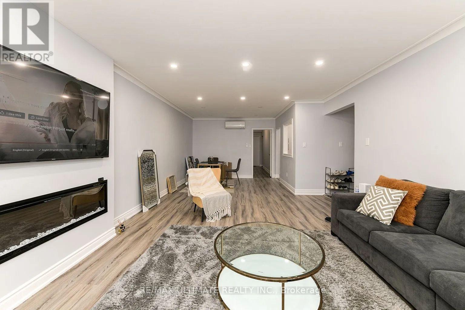 3 - 749 Marlee Avenue, Toronto (Yorkdale-Glen Park), Ontario  M6B 3J8 - Photo 2 - W12923882