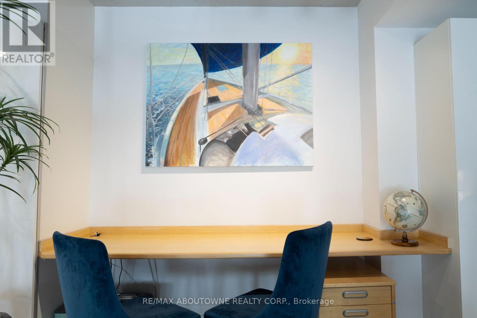 2 - 221 Robinson Street, Oakville, Ontario  L6J 7N9 - Photo 12 - W12923886