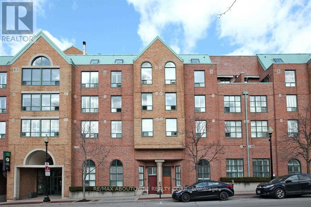 2 - 221 Robinson Street, Oakville, Ontario  L6J 7N9 - Photo 2 - W12923886