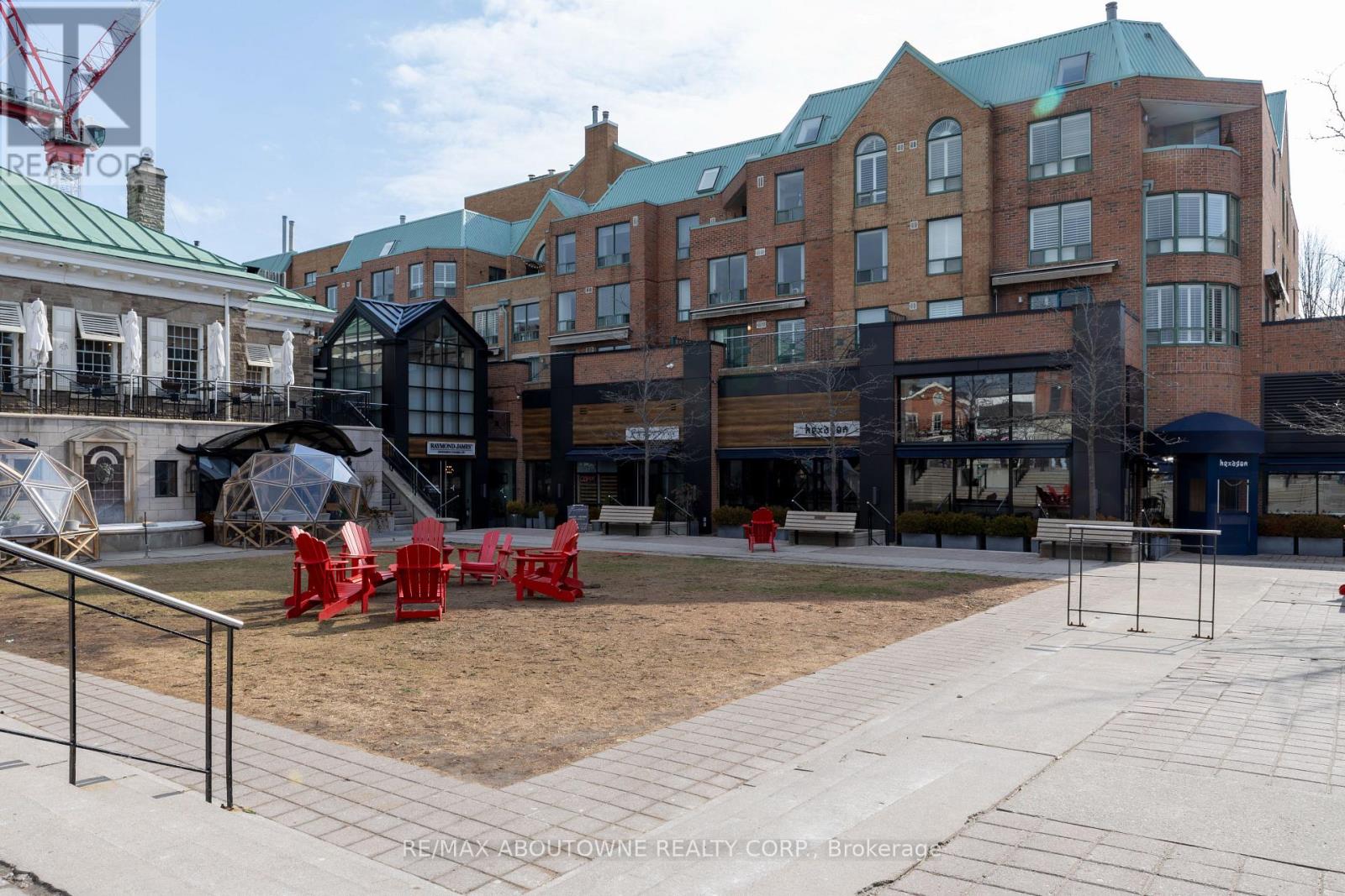 2 - 221 Robinson Street, Oakville, Ontario  L6J 7N9 - Photo 26 - W12923886