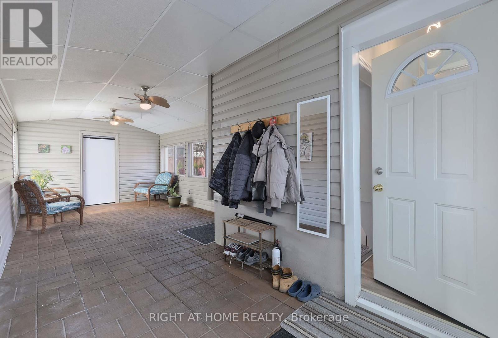 27 Brighton Avenue, St. Catharines (Facer), Ontario  L2M 5S6 - Photo 30 - X12923602