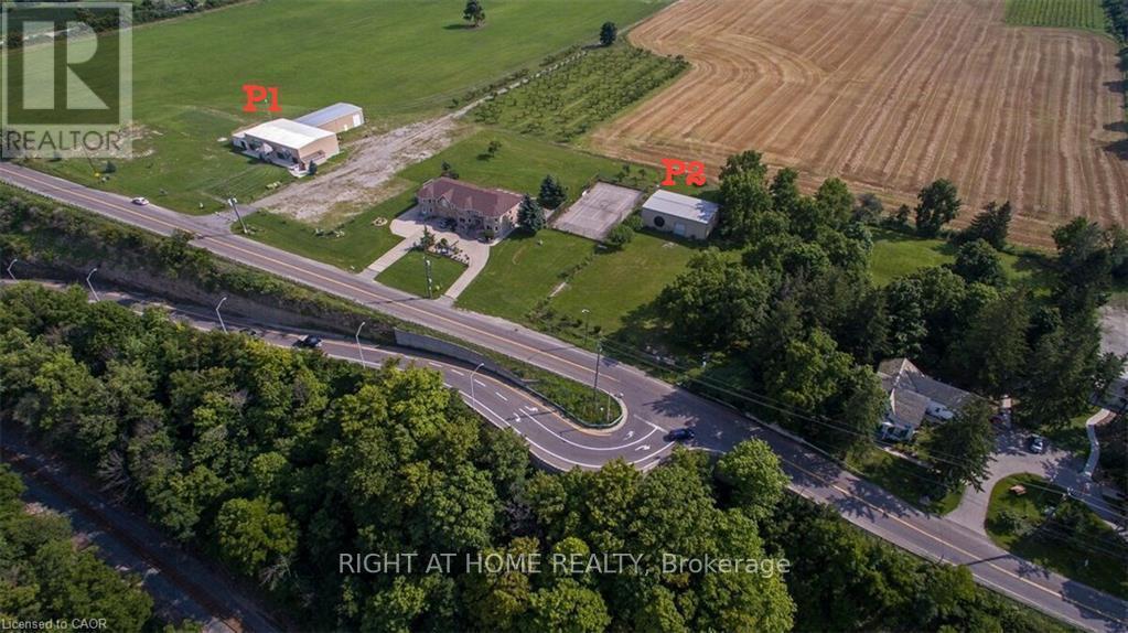 568 RIDGE ROAD, Hamilton, Ontario