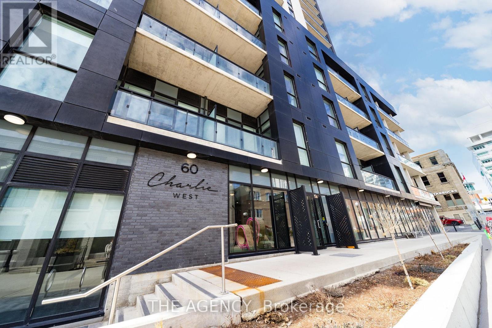 2712 - 60 Charles Street W, Kitchener, Ontario  N2G 0C9 - Photo 2 - X12923640