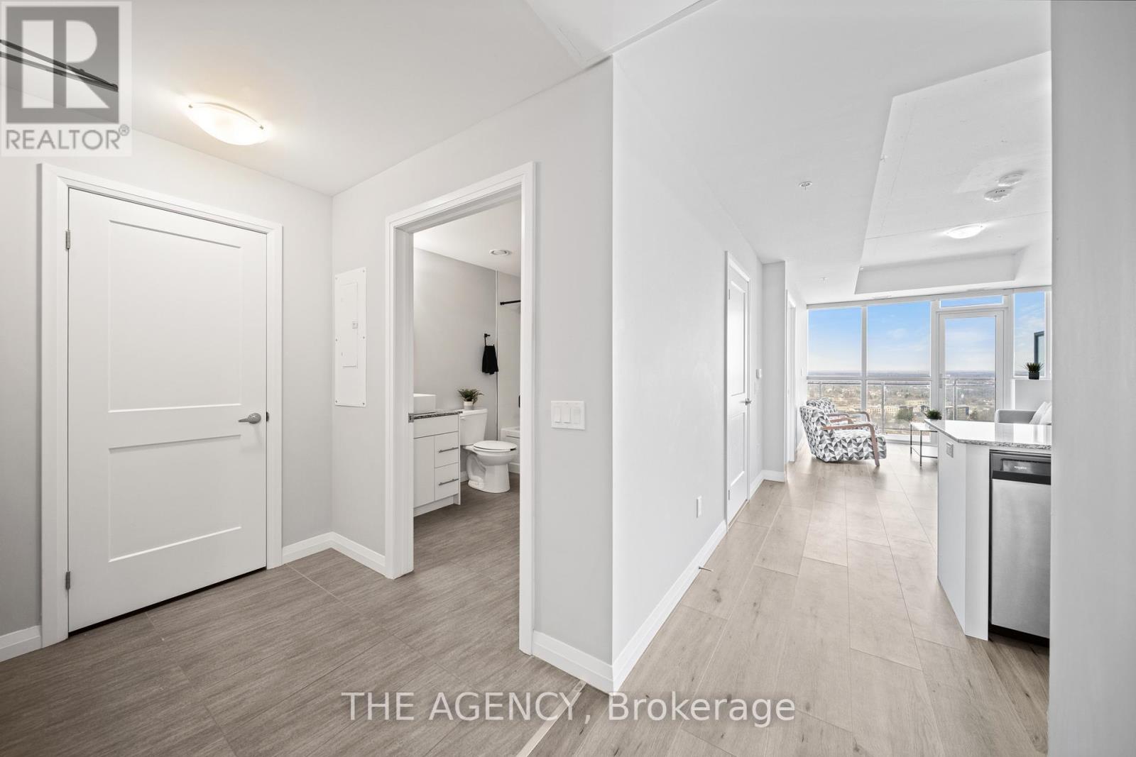 2712 - 60 Charles Street W, Kitchener, Ontario  N2G 0C9 - Photo 5 - X12923640