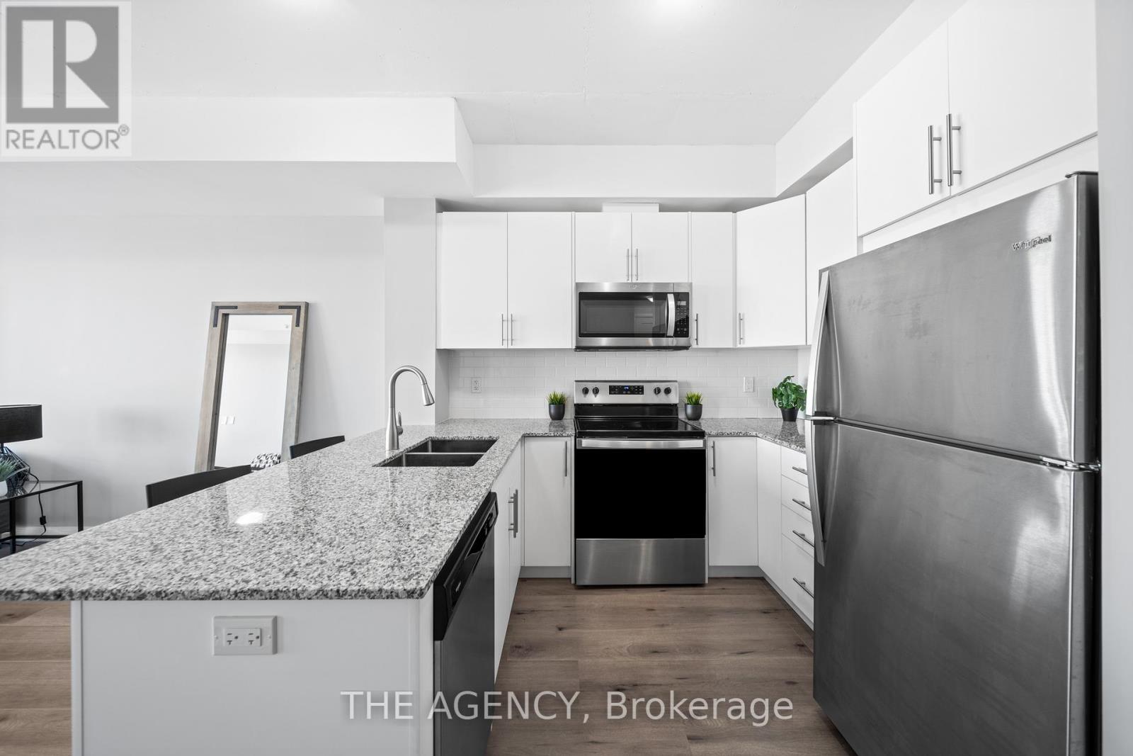 2712 - 60 Charles Street W, Kitchener, Ontario  N2G 0C9 - Photo 9 - X12923640