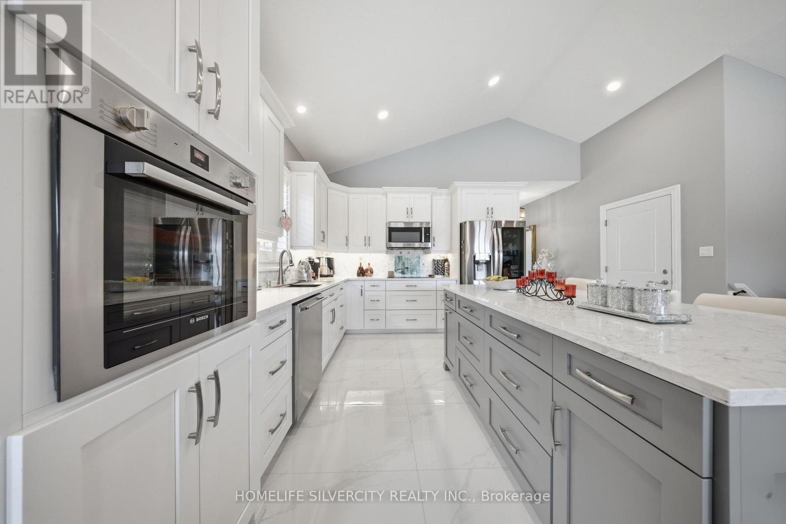 24 Winchester Crescent, North Perth, Ontario  N4W 0J8 - Photo 15 - X12923710