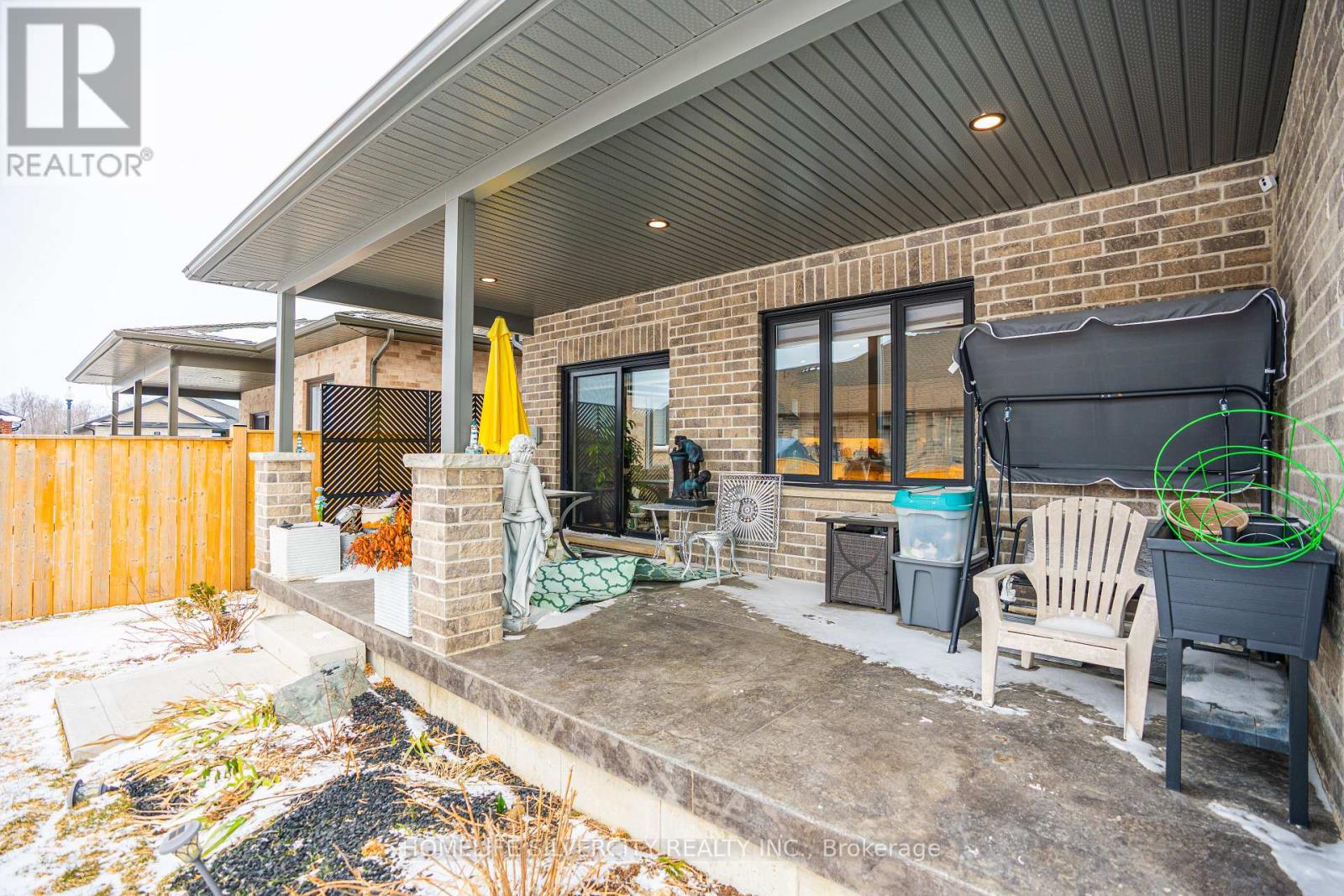 24 Winchester Crescent, North Perth, Ontario  N4W 0J8 - Photo 33 - X12923710