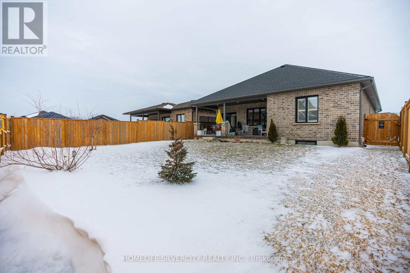24 Winchester Crescent, North Perth, Ontario  N4W 0J8 - Photo 36 - X12923710