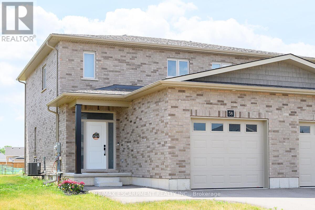 58 PEACHLEAF LANE, Norfolk, Ontario