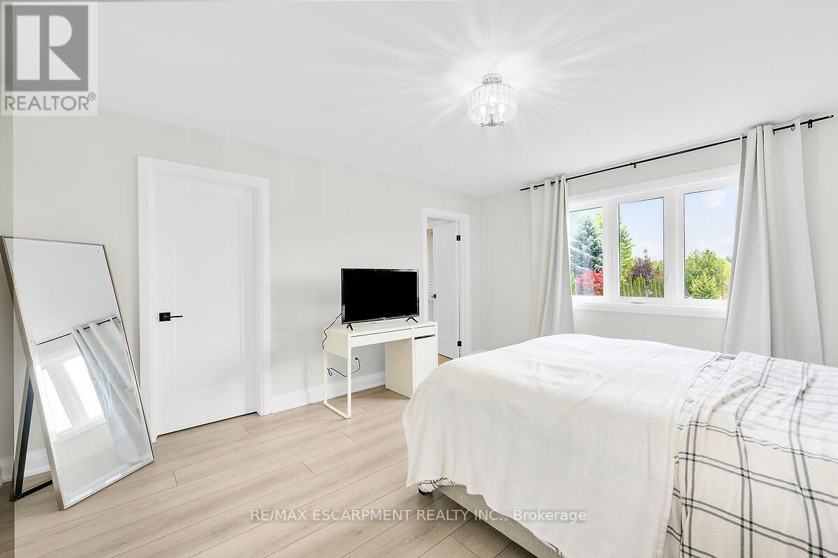 58 Peachleaf Lane, Norfolk (Waterford), Ontario  N0E 1Y0 - Photo 19 - X12923712