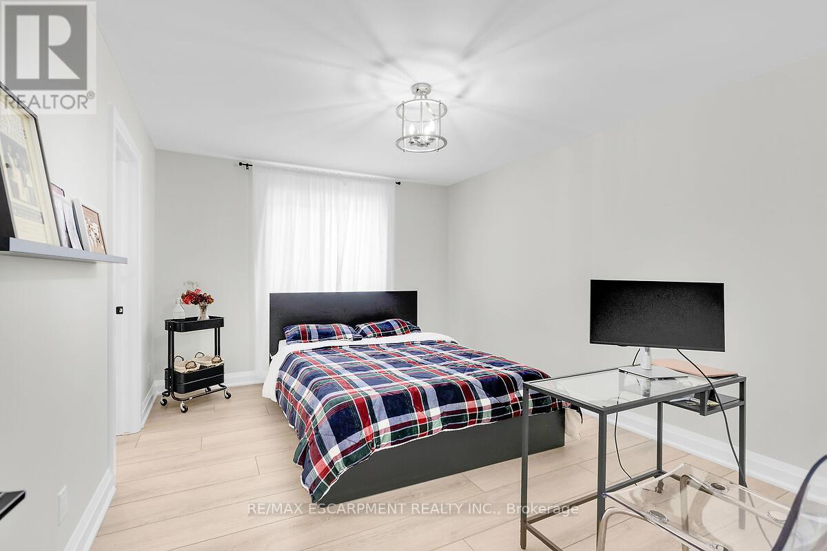 58 Peachleaf Lane, Norfolk (Waterford), Ontario  N0E 1Y0 - Photo 23 - X12923712