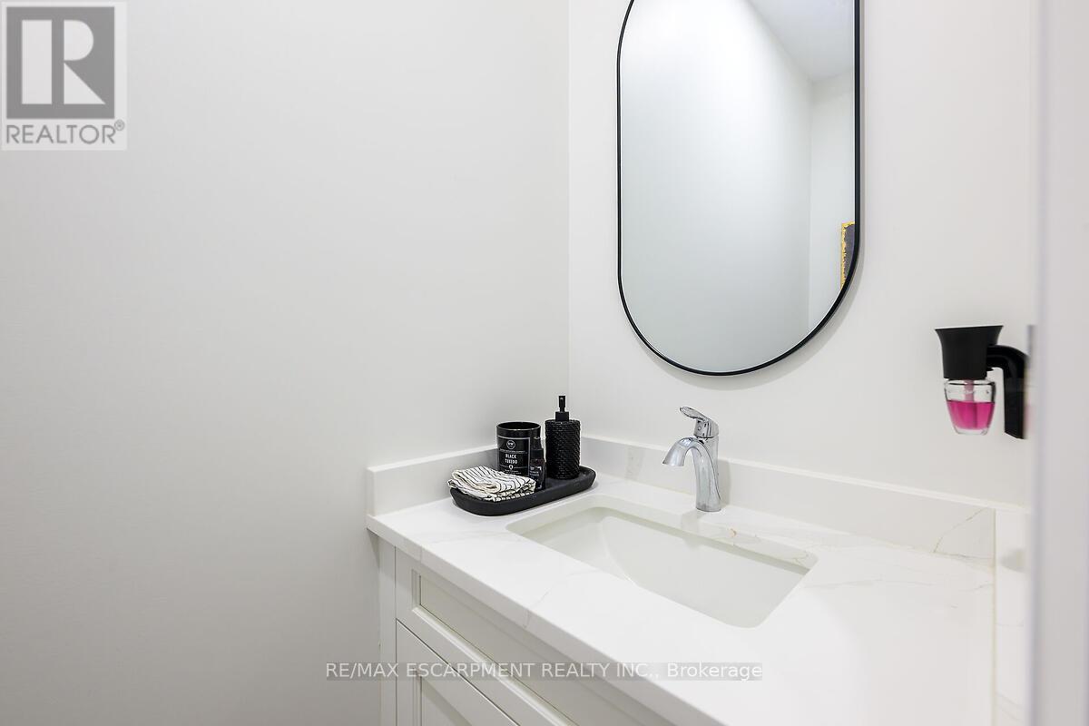 58 Peachleaf Lane, Norfolk (Waterford), Ontario  N0E 1Y0 - Photo 27 - X12923712