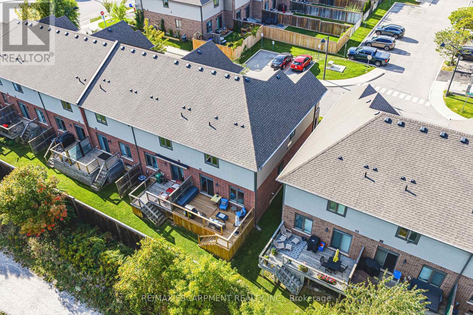 83 Southshore Crescent, Hamilton, Ontario  L8E 0J3 - Photo 26 - X12923716