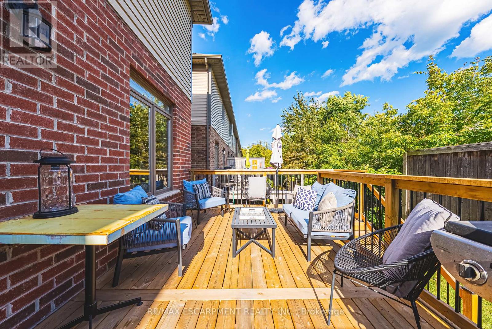 83 Southshore Crescent, Hamilton, Ontario  L8E 0J3 - Photo 28 - X12923716