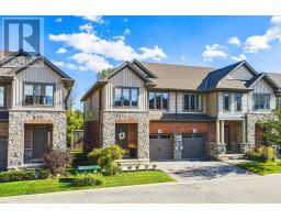 83 SOUTHSHORE CRESCENT, Hamilton, Ontario
