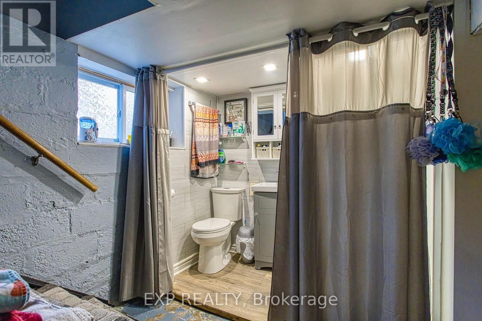 145 Albany Avenue, Hamilton, Ontario  L8H 2H7 - Photo 20 - X12923726