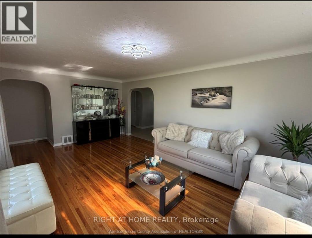 1609 County Road 46 Road, Lakeshore, Ontario  N0R 1V0 - Photo 11 - X12923730