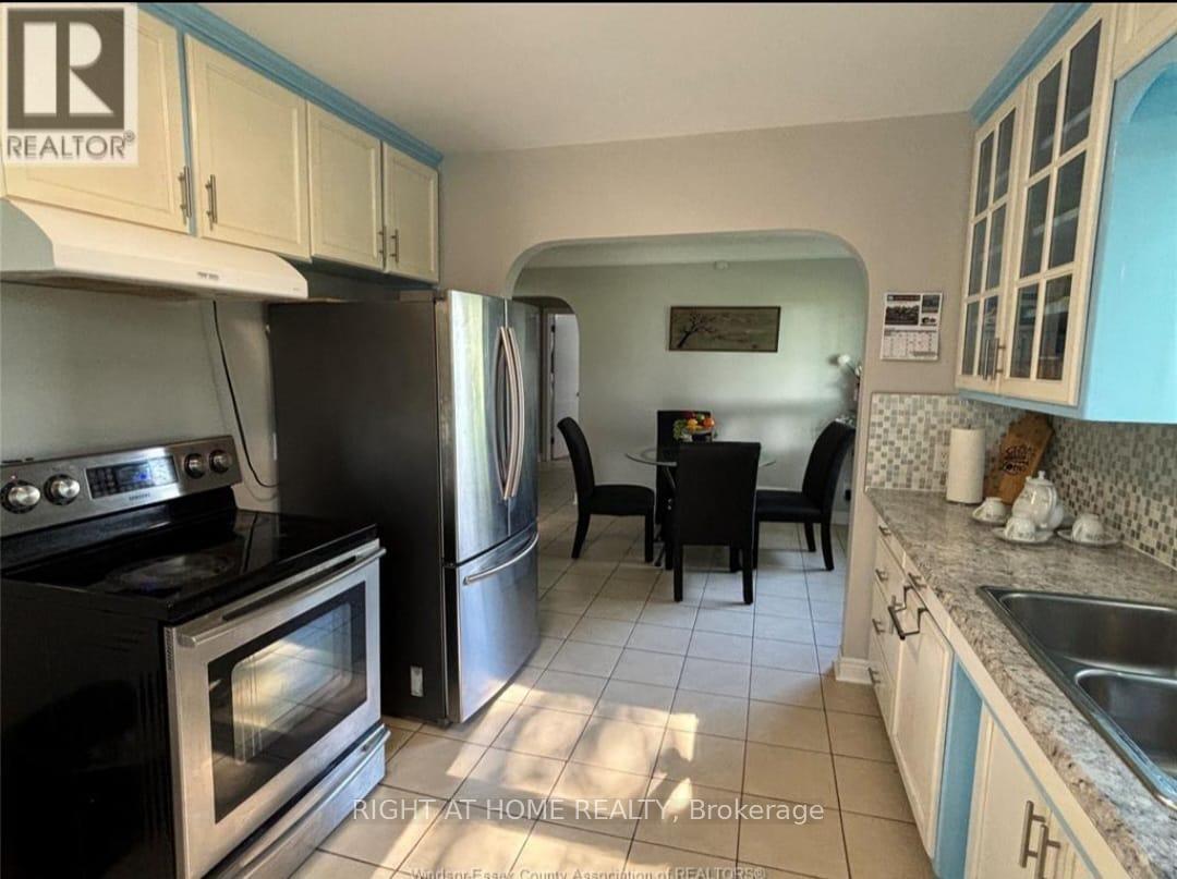 1609 County Road 46 Road, Lakeshore, Ontario  N0R 1V0 - Photo 17 - X12923730