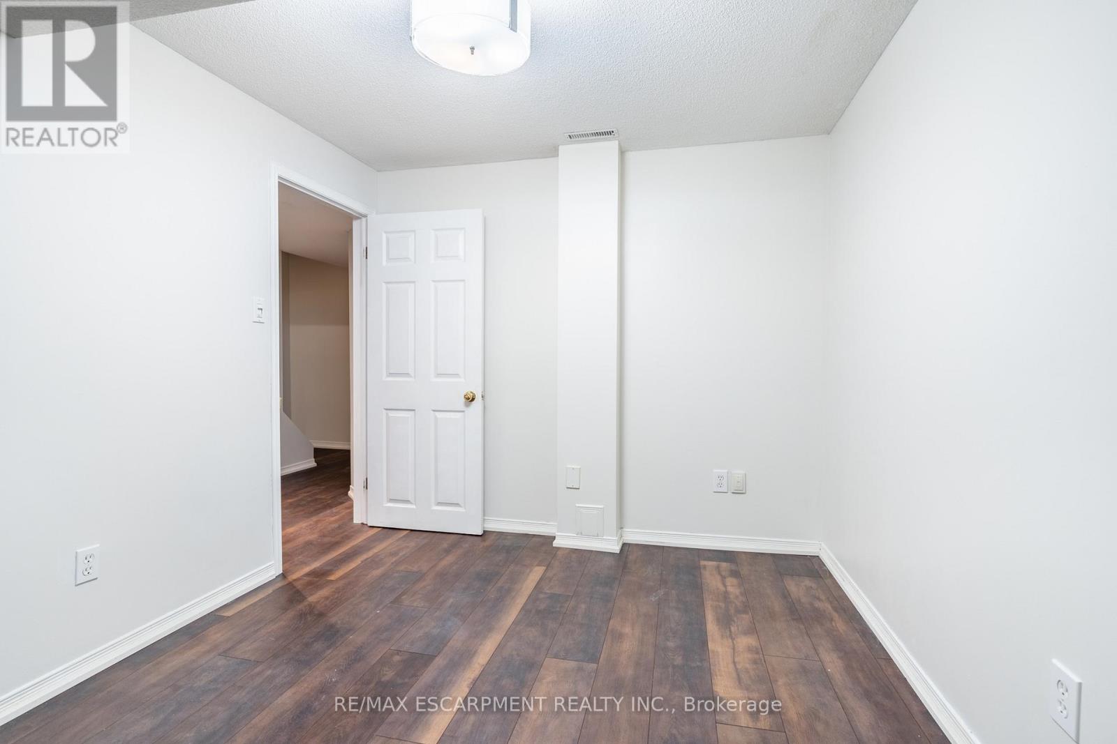 24 - 100 Vineberg Drive, Hamilton, Ontario  L8W 3X4 - Photo 44 - X12923810