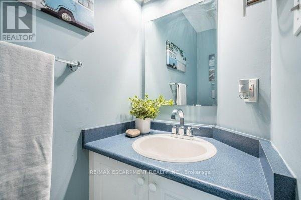 24 - 100 Vineberg Drive, Hamilton, Ontario  L8W 3X4 - Photo 7 - X12923810