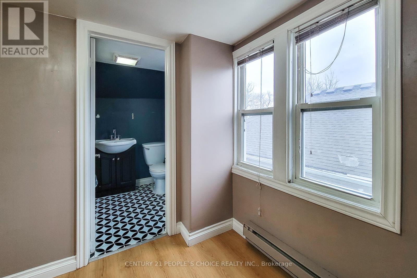 4999 Mcrae Street, Niagara Falls (Cherrywood), Ontario  L2E 1P2 - Photo 10 - X12923848