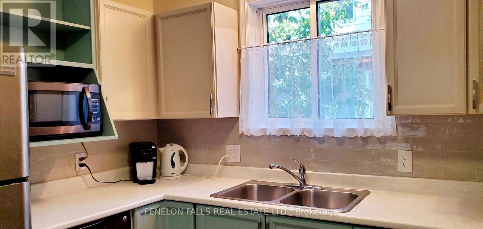 7 James Street, Kawartha Lakes, Ontario  K9V 3B3 - Photo 13 - X12676360