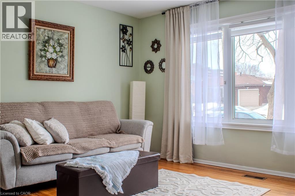 48 Riverdale Drive Unit# 2, Hamilton, Ontario  L8E 1K3 - Photo 4 - 40806803