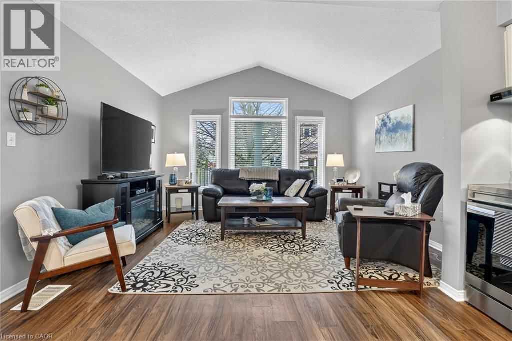 539 Woolgrass Avenue, Waterloo, Ontario  N2V 2Y2 - Photo 18 - 40813259