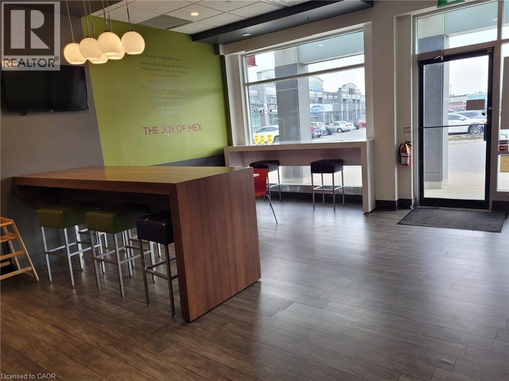 2000 Appleby Line, Burlington, Ontario  L7L 6M6 - Photo 6 - 40815242