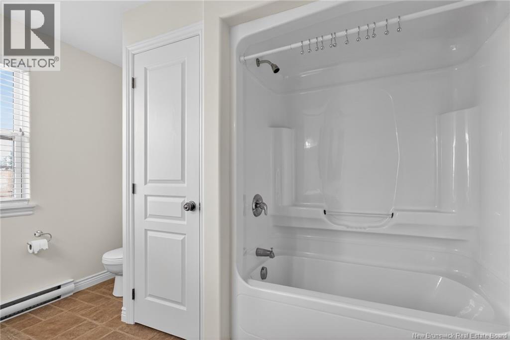 208 Damien Street, Dieppe, New Brunswick  E1A 5V6 - Photo 27 - NB135881