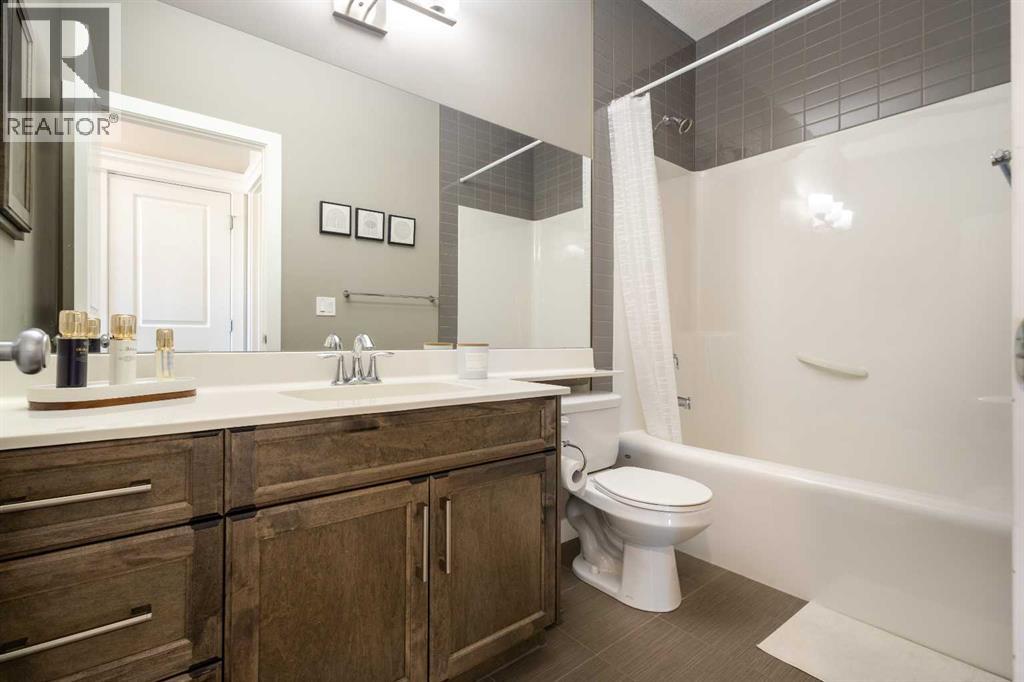 51 Evansglen Court Nw, Calgary, Alberta  T3P 0P2 - Photo 22 - A2294960