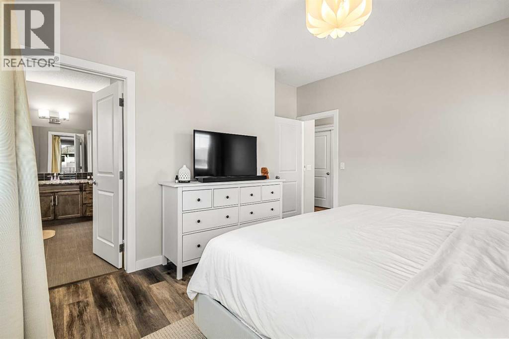 51 Evansglen Court Nw, Calgary, Alberta  T3P 0P2 - Photo 19 - A2294960