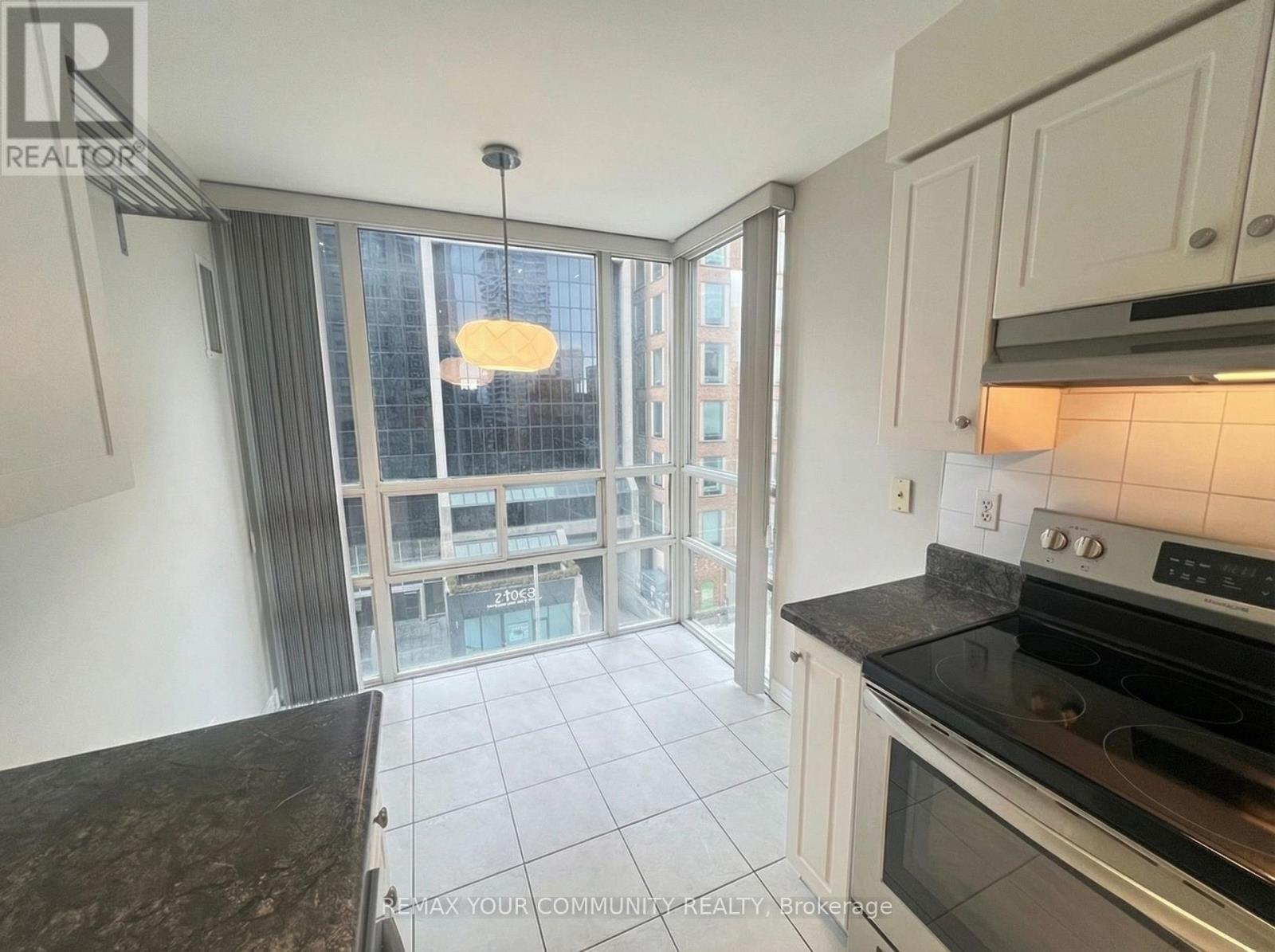 705 - 43 Eglinton Avenue E, Toronto, Ontario  M4P 1A2 - Photo 10 - C12922780