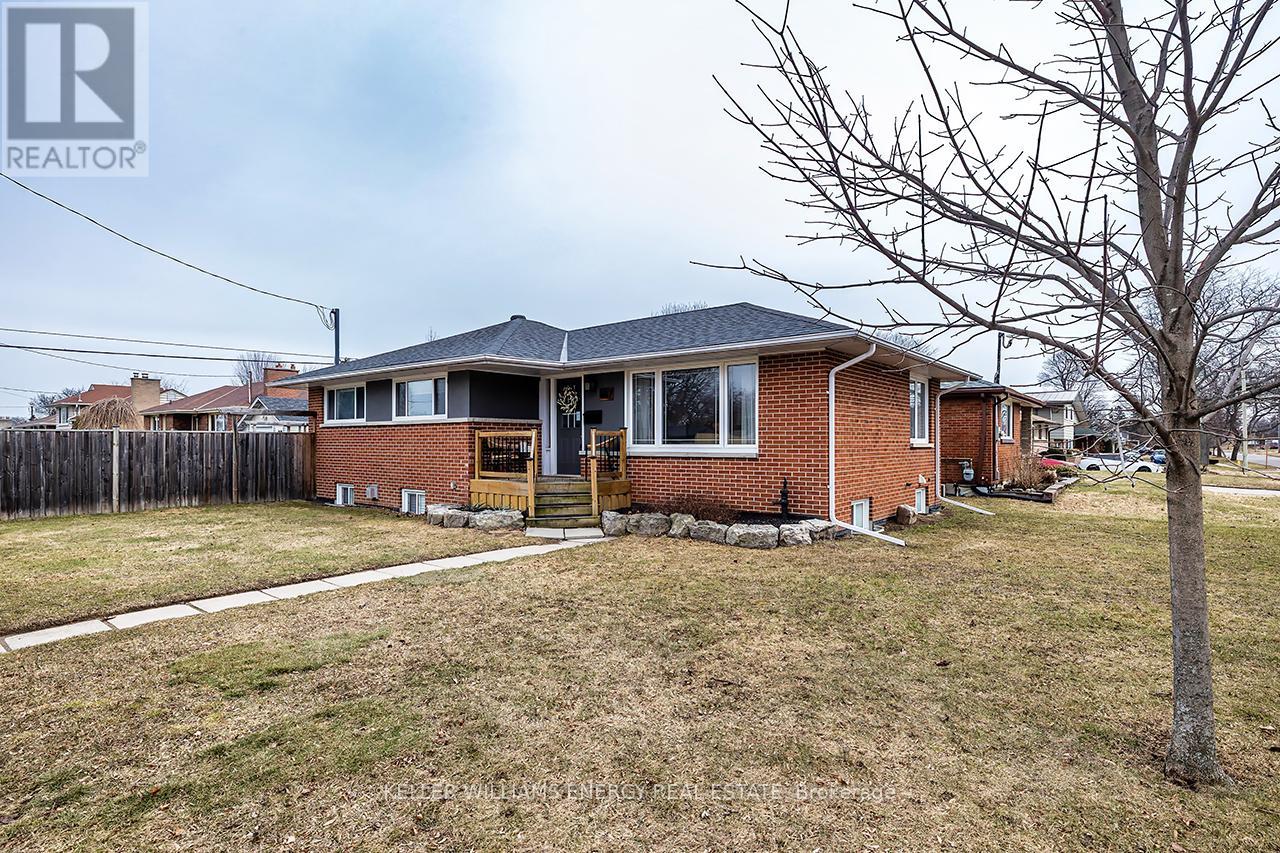 487 CUNNINGHAM AVENUE, Oshawa, Ontario