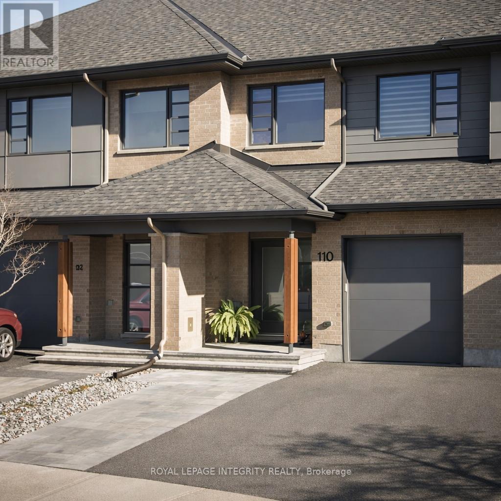 110 LARIMAR CIRCLE, Ottawa, Ontario