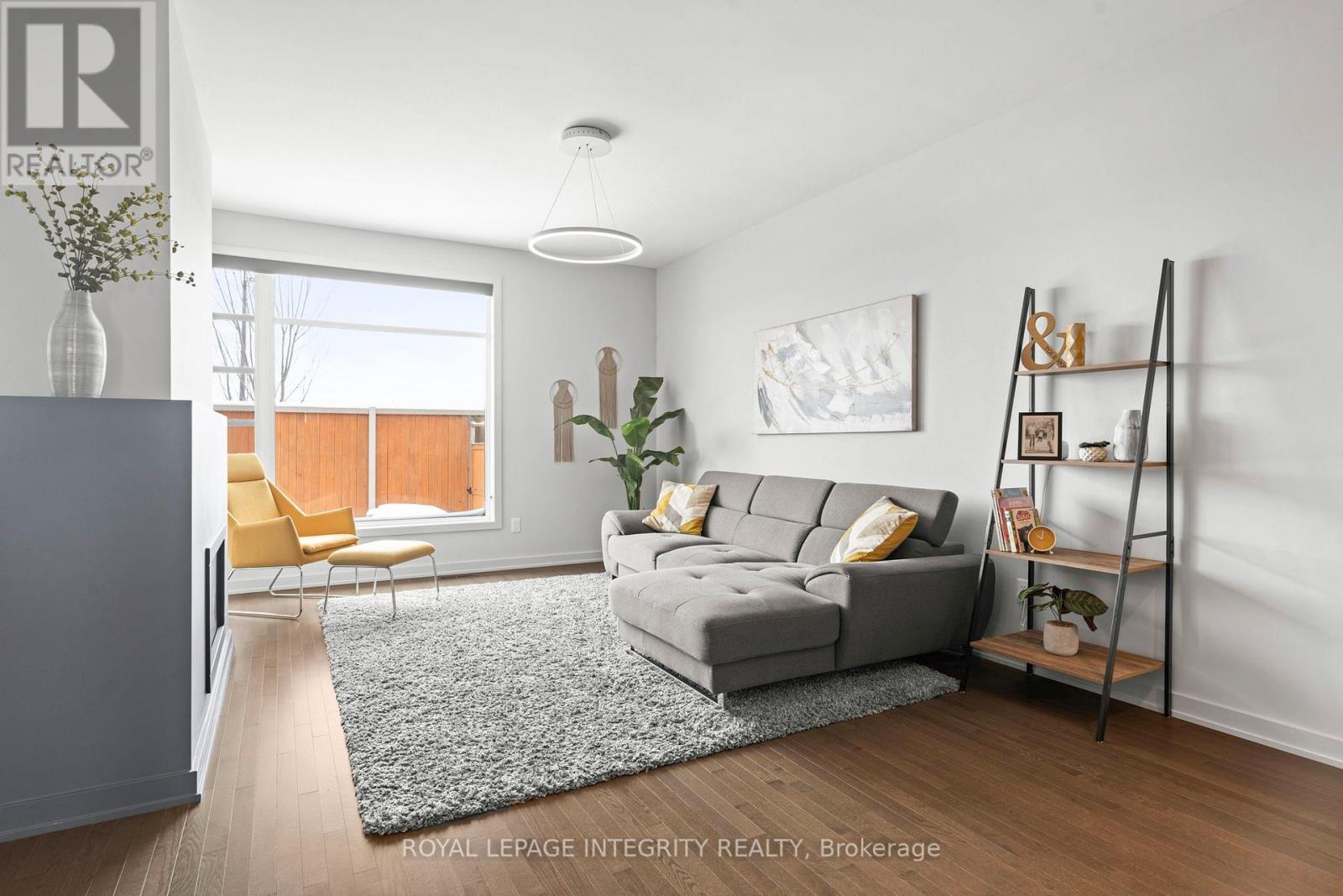 110 Larimar Circle, Ottawa, Ontario  K1X 0B6 - Photo 12 - X12874318