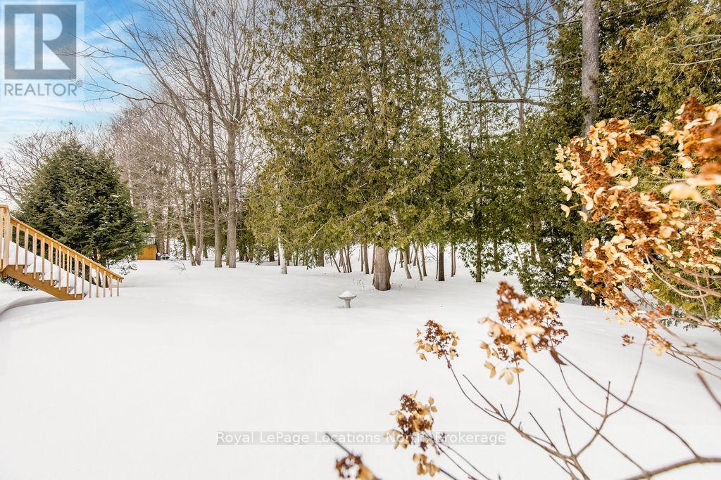 40 Fairway Crescent, Wasaga Beach, Ontario  L9Z 1B8 - Photo 24 - S12923984