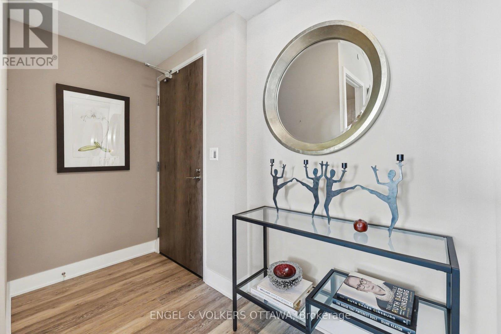 1508 - 485 Richmond Road, Ottawa, Ontario  K2A 3W9 - Photo 5 - X12920504