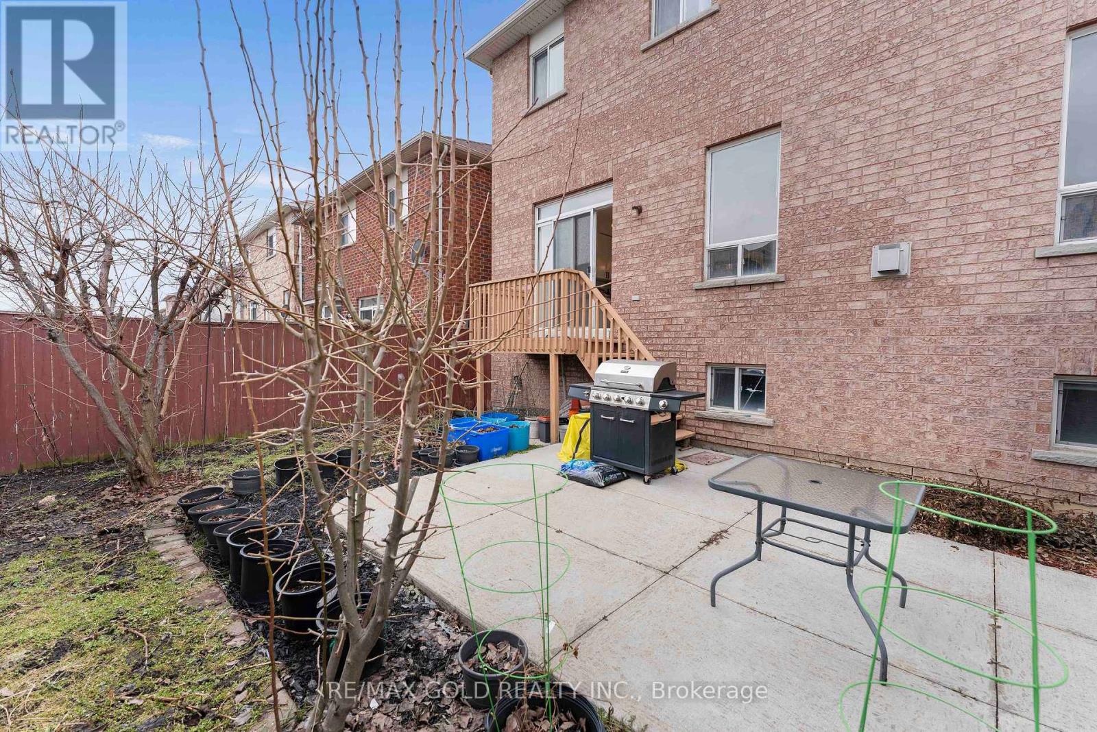 23 Pathmaster Road, Brampton, Ontario  L6P 2G8 - Photo 25 - W12921724