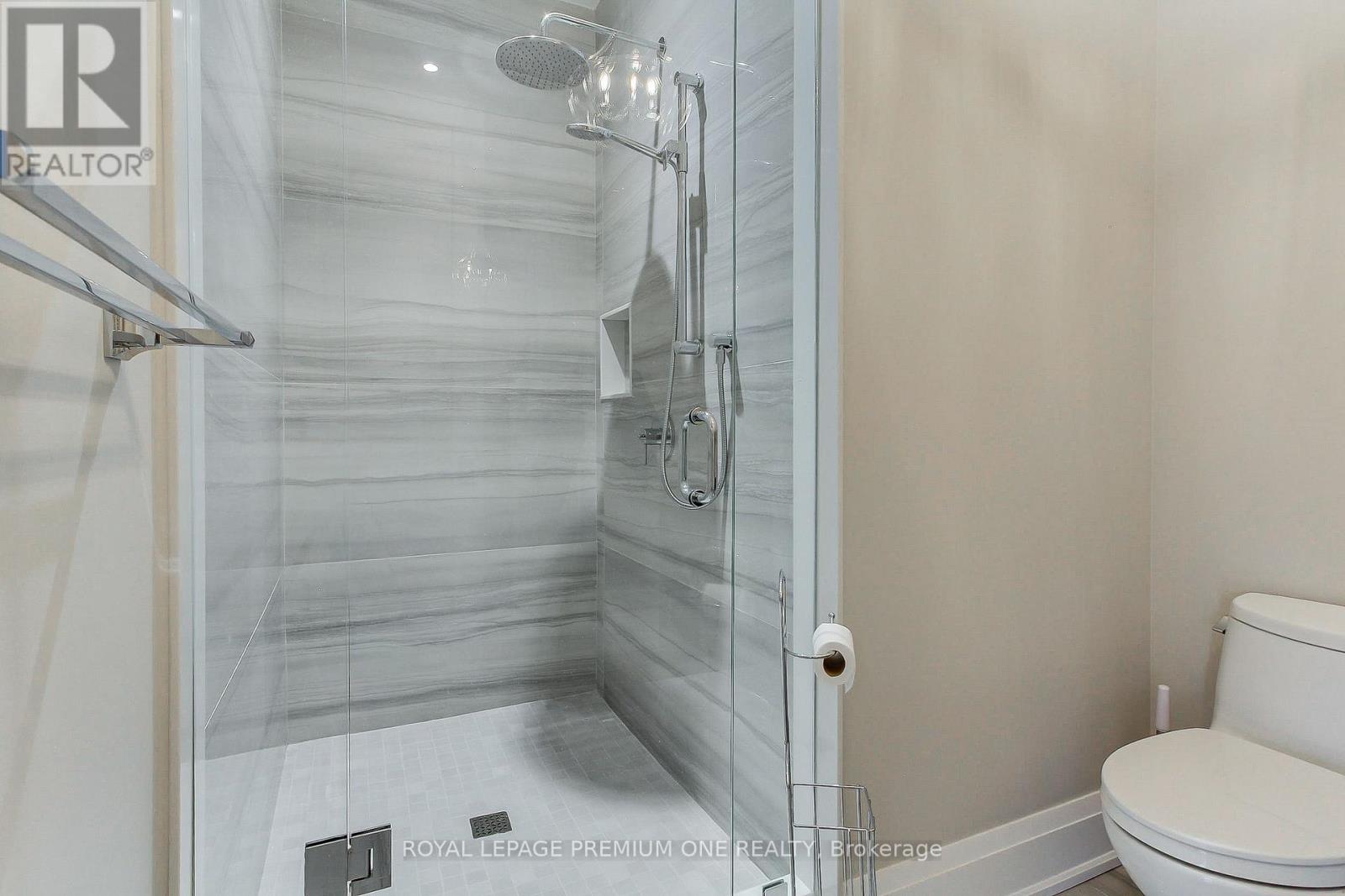 211 Pine Avenue, Caledon, Ontario  L7E 3S7 - Photo 31 - W12923440