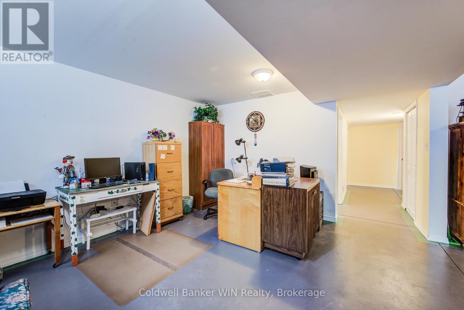 190 Sarah Road, Wellington North (Mount Forest), Ontario  N0G 2L2 - Photo 31 - X12924022