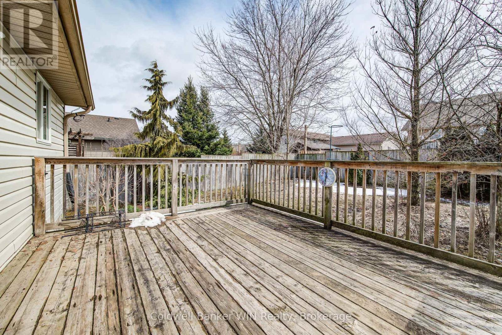 190 Sarah Road, Wellington North (Mount Forest), Ontario  N0G 2L2 - Photo 47 - X12924022