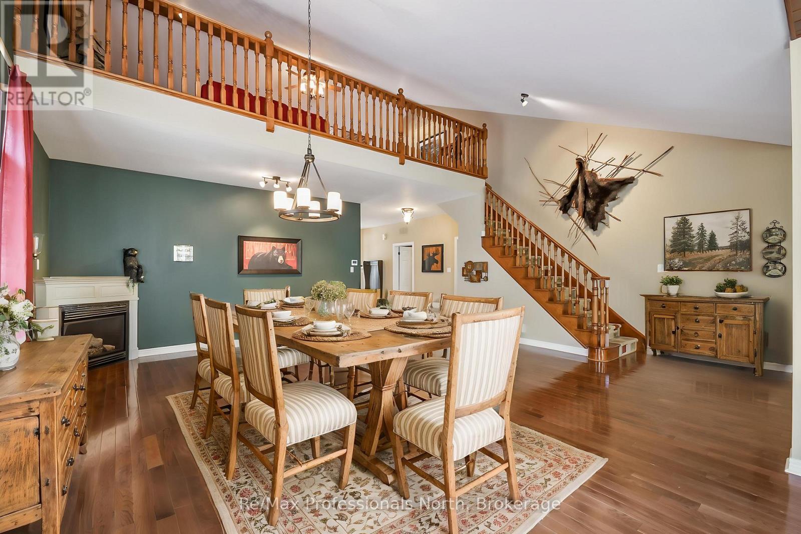 15 Muskoka Bay Boulevard, Gravenhurst, Ontario  P1P 0A1 - Photo 3 - X12924030