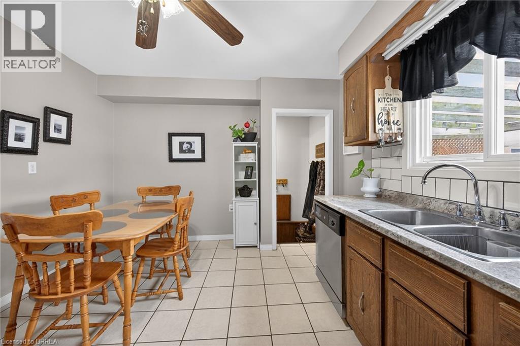 55 Brunswick Street, Brantford, Ontario  N3T 1E9 - Photo 19 - 40799522