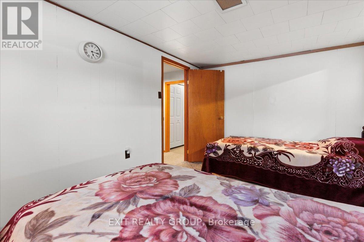 12 Chown Crescent, Belleville, Ontario  K8P 4P9 - Photo 24 - X12923946