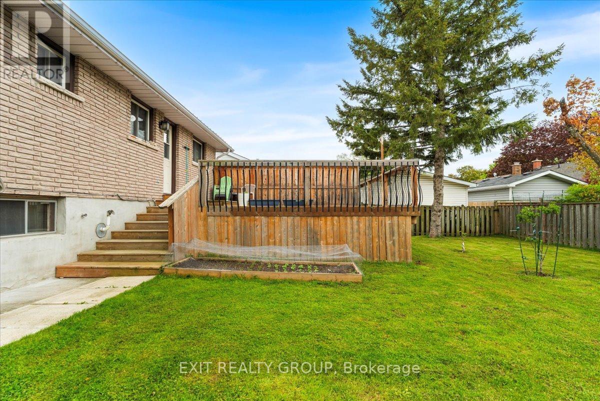 12 Chown Crescent, Belleville, Ontario  K8P 4P9 - Photo 28 - X12923946