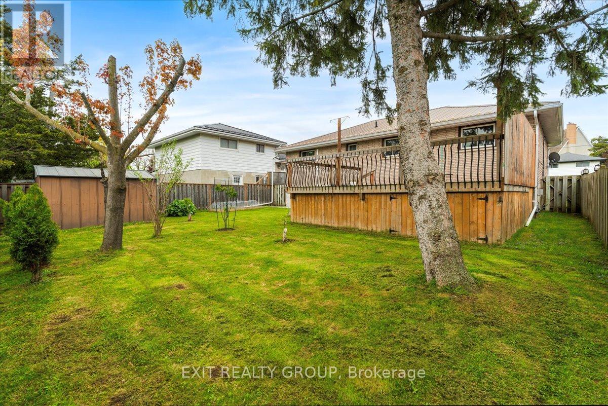 12 Chown Crescent, Belleville, Ontario  K8P 4P9 - Photo 31 - X12923946