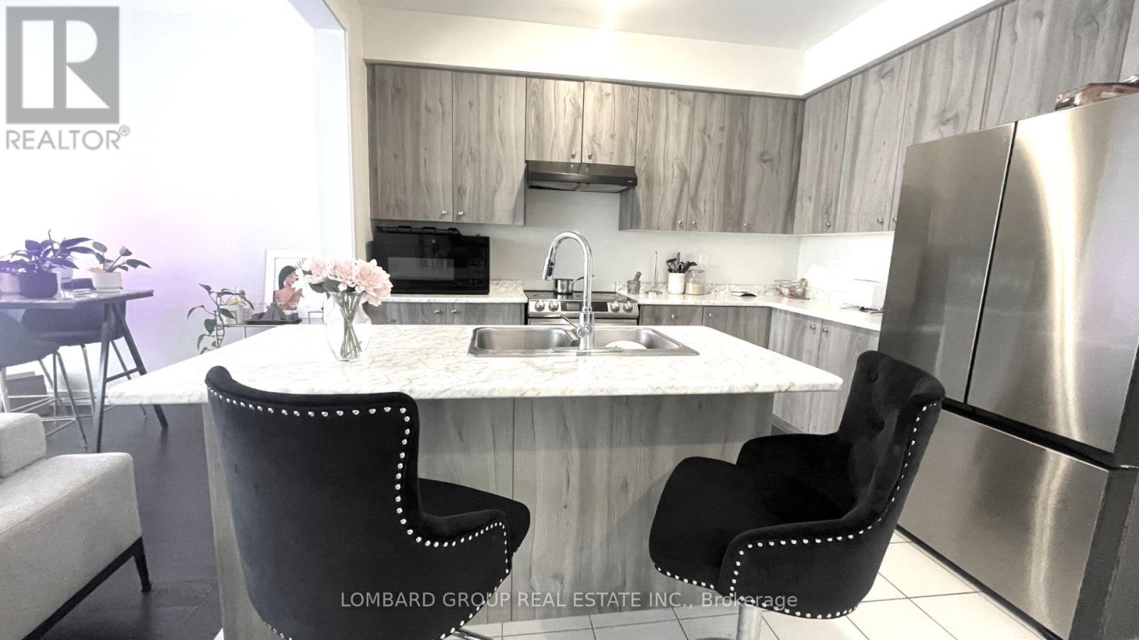 142 Lilac Circle, Haldimand, Ontario  N3W 0H7 - Photo 10 - X12922108