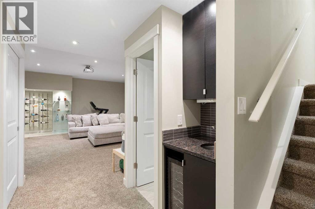 2, 808 4 Street NE, Calgary, Alberta  T2E 3T1 - Photo 38 - A2295576