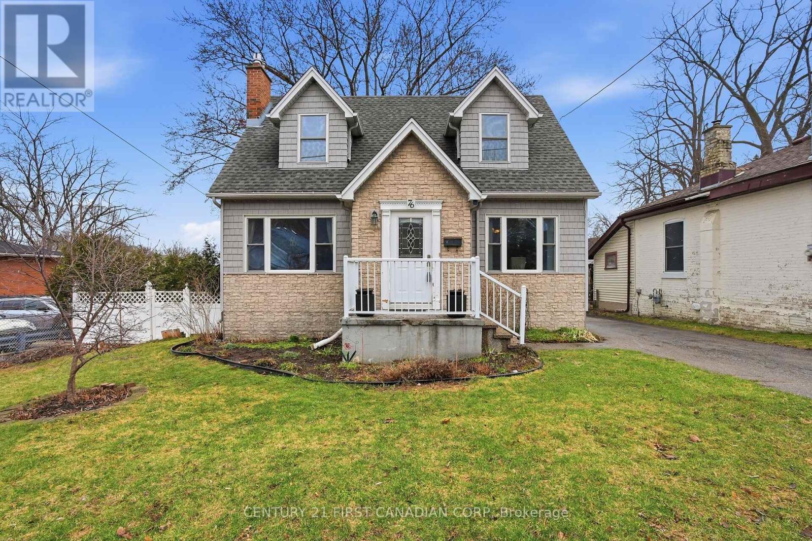 76 High Street, London South, Ontario  N6C 4J9 - Photo 1 - X12923988